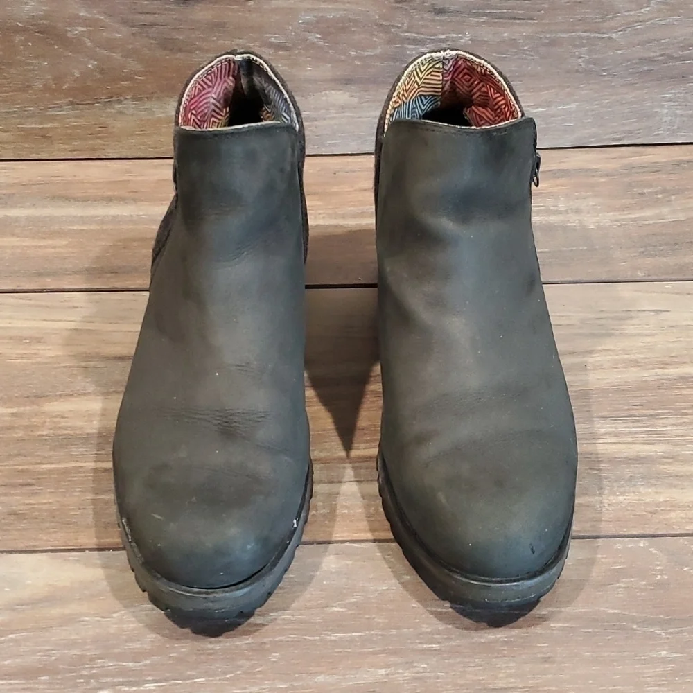 The North Face Women ankle boots leather shoes sz 10